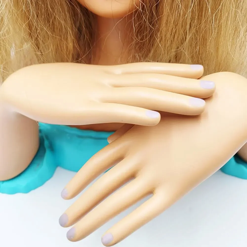 Vtg 1998 2002 Mattel Barbie Primp & Polish Styling Head Blonde Hair Aqua Base